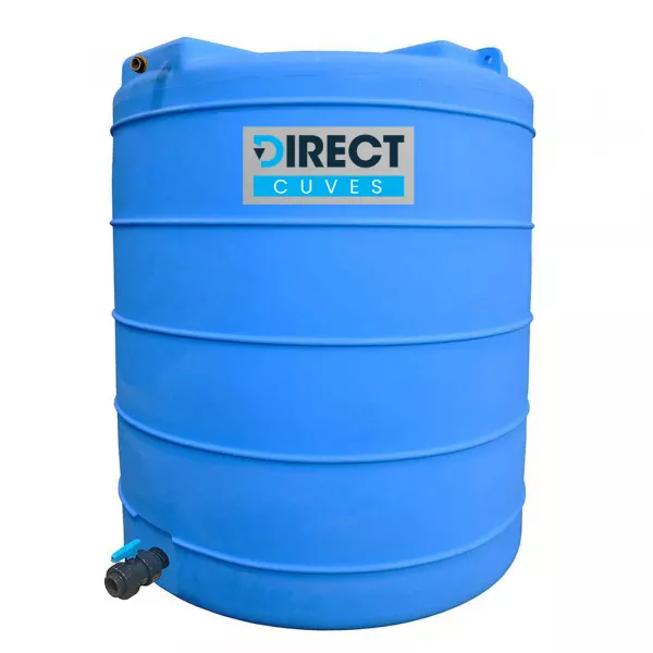 a Cuve verticale 10 000 L pré‑équipée avec vanne – stocke eau de pluie ou eau claire – Image 1