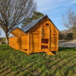 Poulailler Bassette XXL – 15 à 18 poules, toit en métal, bois traité, 146x150x118 cm – Image 3