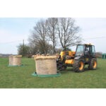 Râtelier de prairie hexagonal en résine – mangeoire robuste avec 6 passages de tête – Image 2